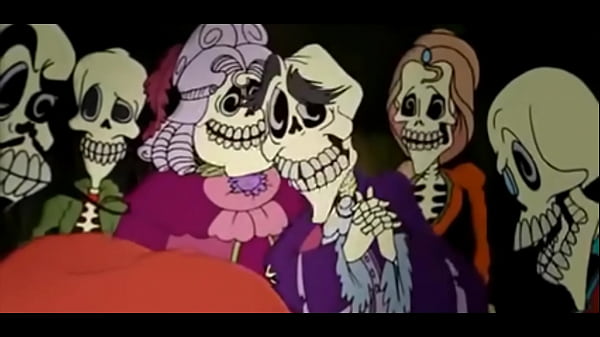 larger butt anime dionisia