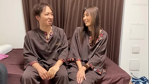 【個人撮影】夏の花火を見に行くのに二人で浴衣に着替えたのに・・・子宮で精子が爆発！大丈夫かなあ