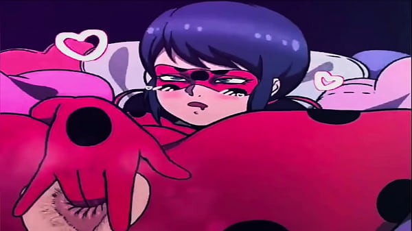 Miraculous Ladybug: Ladybug Moaning Butt Pleasuring
